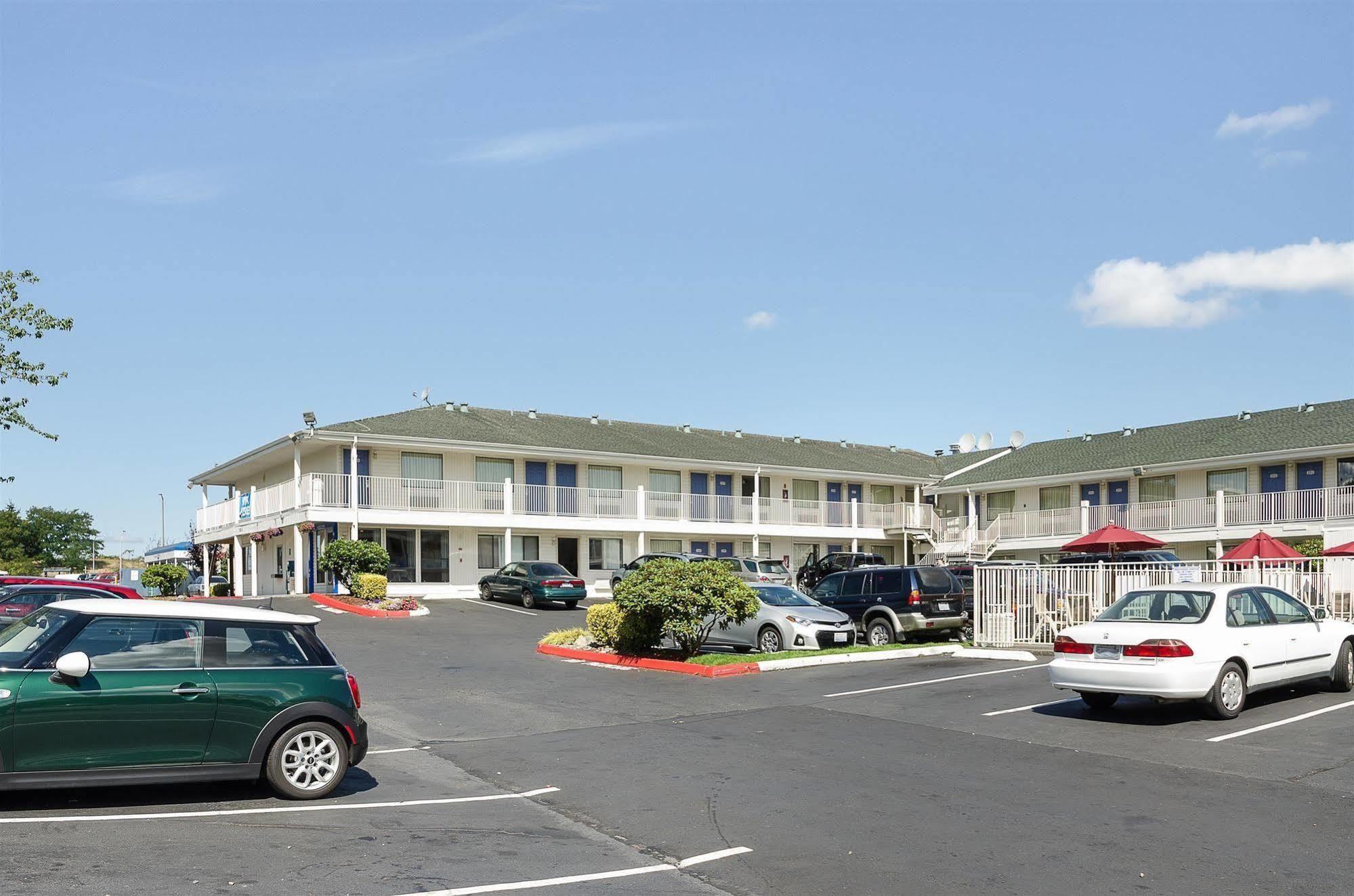 Hotel 6-tacoma, Wa - South 3*